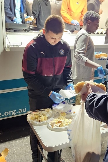 Eid Al Adha Outreach: Feed the Homeless