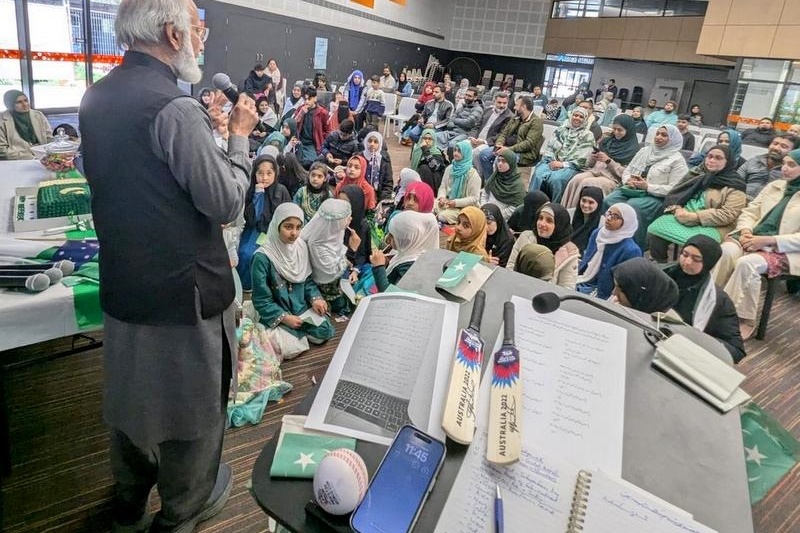 Urdu Class Celebrates Pakistans Independence Day