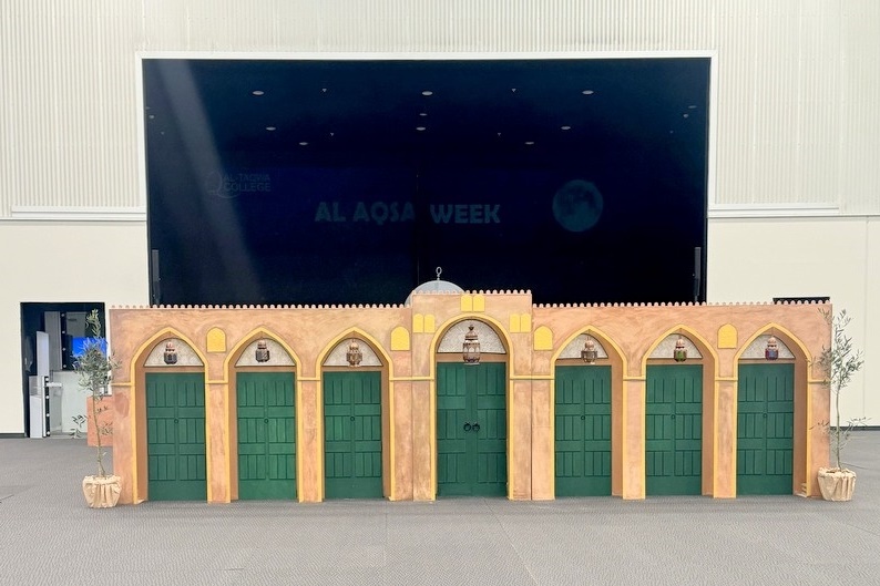 Al-Aqsa exhibition tour at Al-Taqwa College