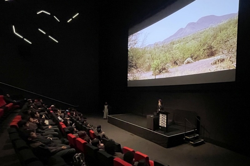 Year 8 Excursion: “Rabbit Proof Fence” Viewing