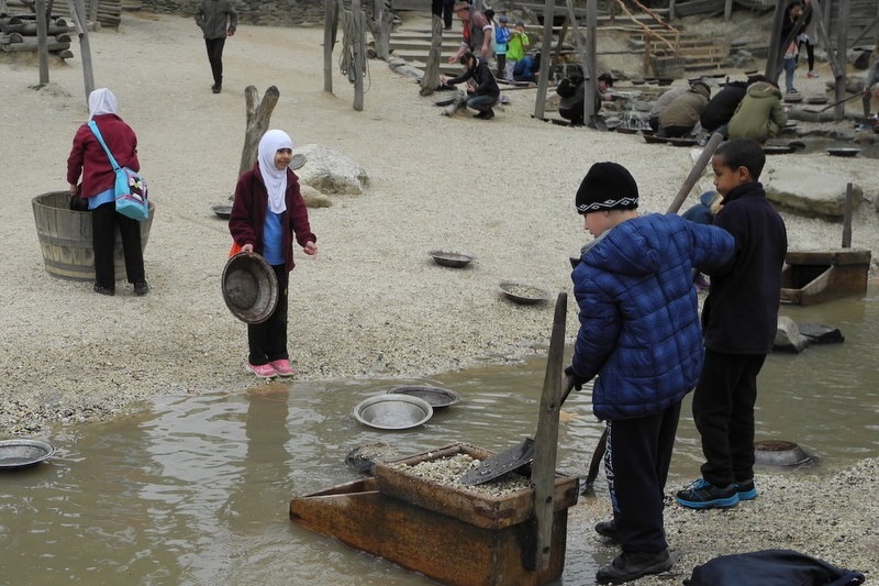 Year 3 students visiting Sovereign Hill