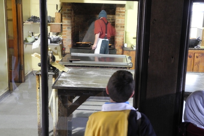 Year 3 students visiting Sovereign Hill