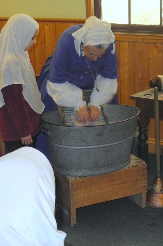 Year 3 students visiting Sovereign Hill