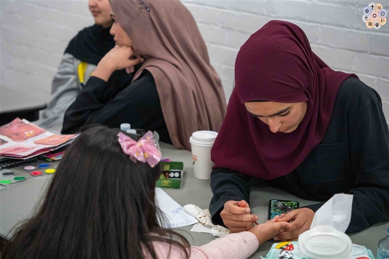 Students Volunteer at Carnival of Connections