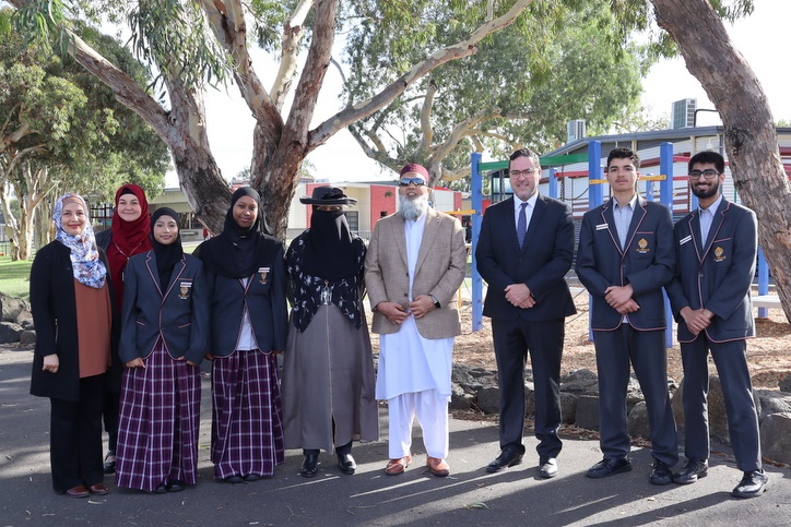 Mayor Aidan McLindon Visits Al Siraat College