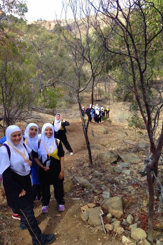 Senior Girls: Werribee Gorge Hiking Experience