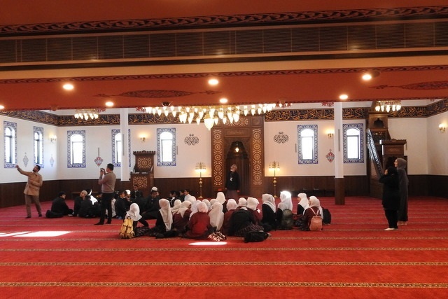 Year 8 Excursion: Keysborough Islamic Centre