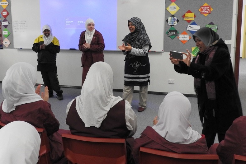 Year 5: Malaysian students visit