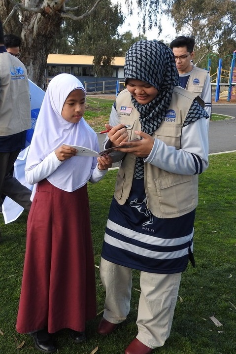 Year 5: Malaysian students visit