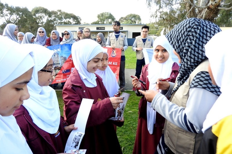 Year 5: Malaysian students visit