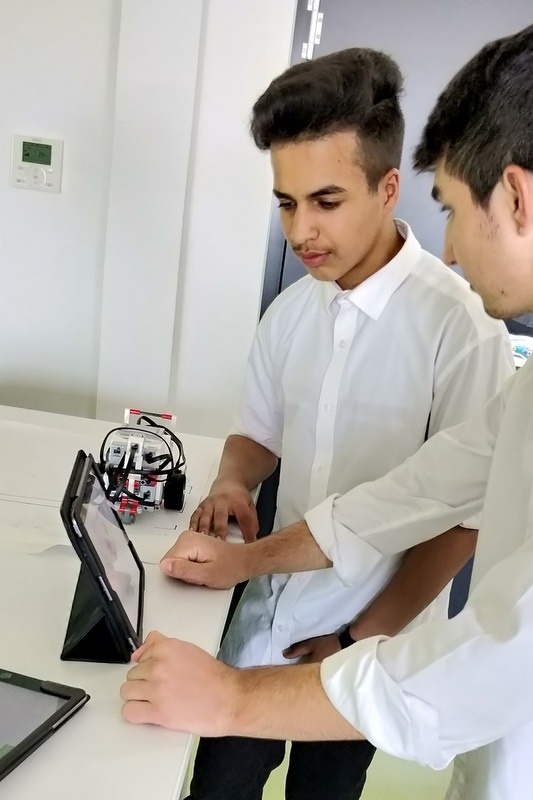 Robotics at Al Siraat