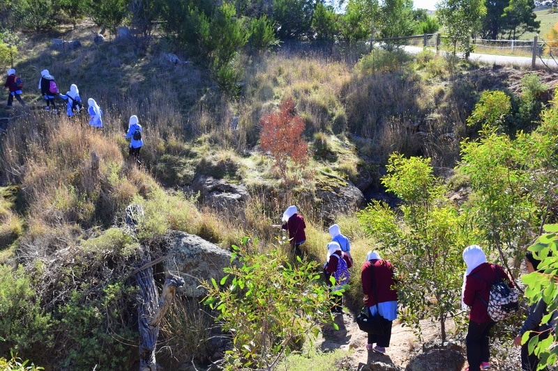 Werribee Gorge Hiking Trip