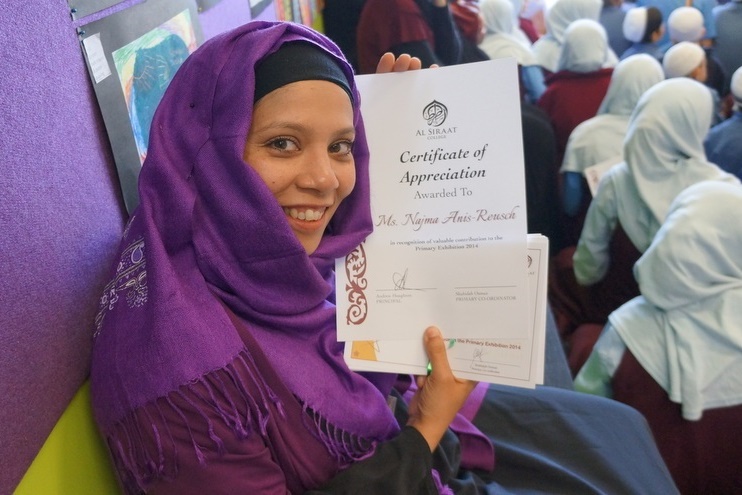 Ms Najma with her Teachers Award