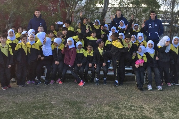 Carlton FC Players Visit Al Siraat