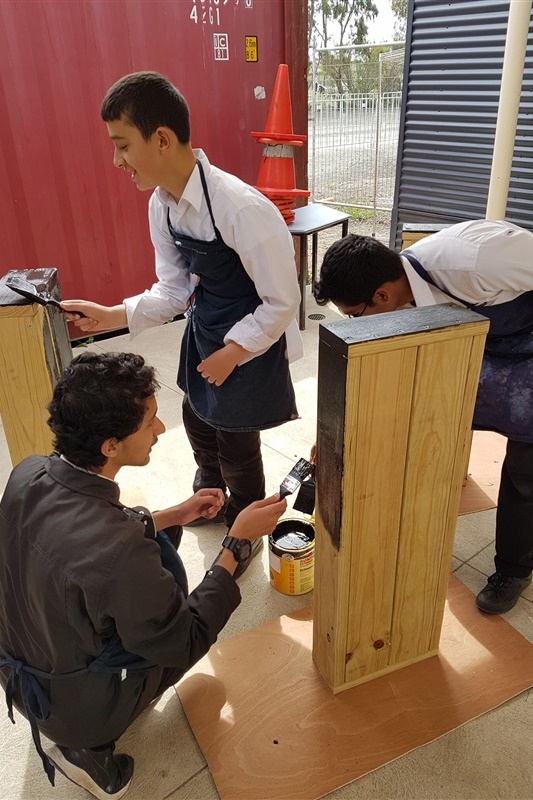 SRCs Construct Plant Pot Stands