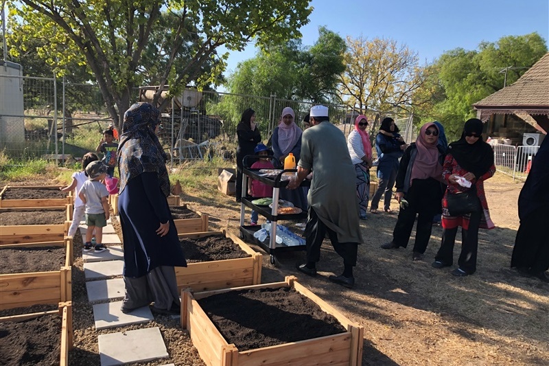 Community Gardens: Mums Second Working Bee