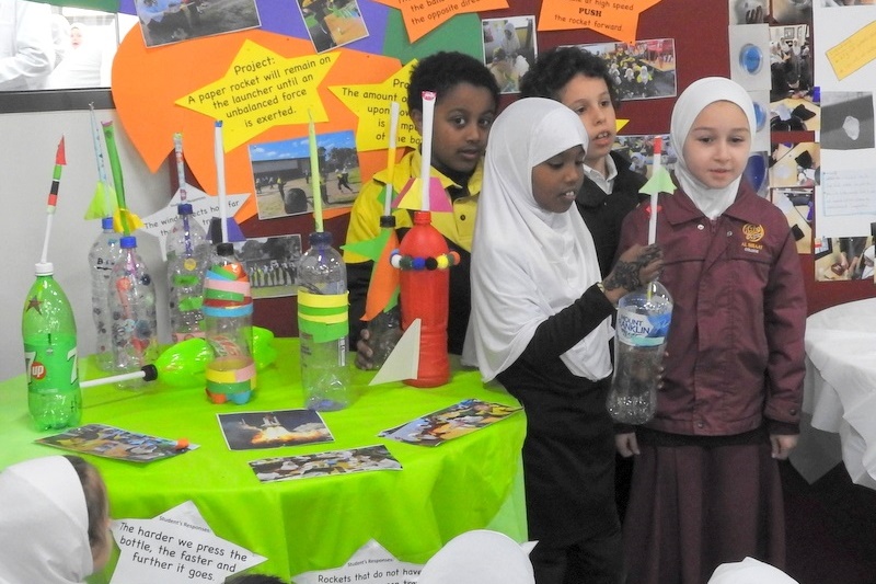 Students Celebrating Science Week