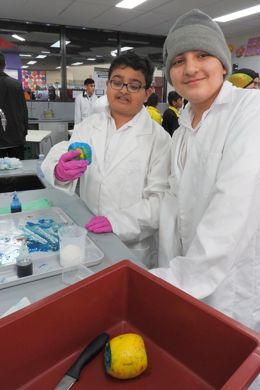 Students Celebrating Science Week