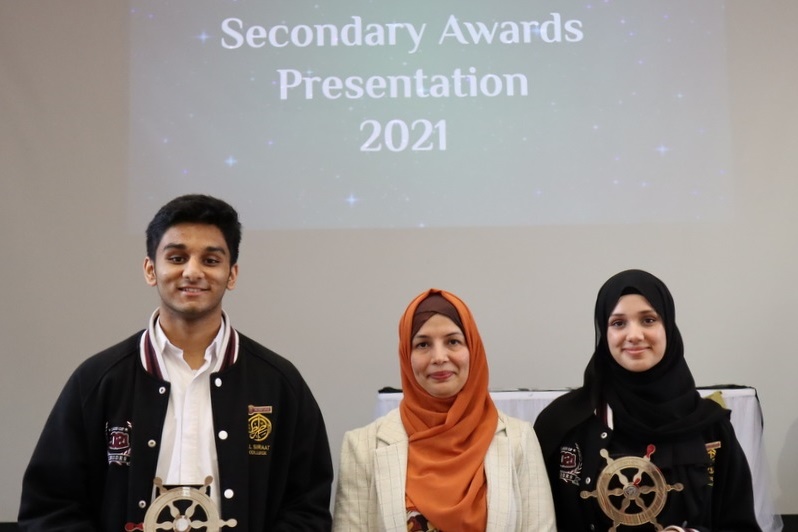 Secondary End of 2021 Awards Assembly