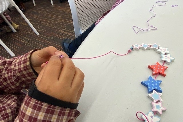 Primary Lunch Time Club: Jewellery Making