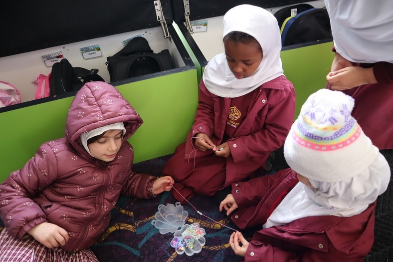 Primary Lunch Time Club: Jewellery Making