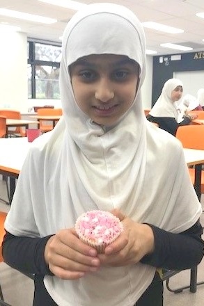 Primary Lunch Time Club: Cupcake Decorating