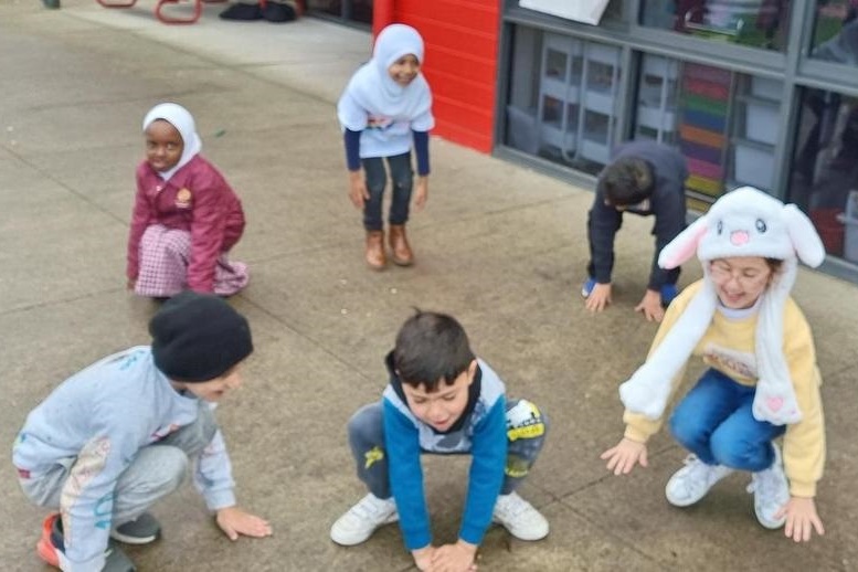 Year 1s celebrating their 100th Day of School