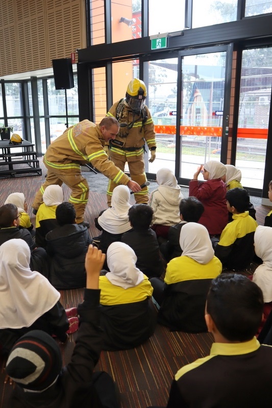 Year 3 Arabic: Firefighters visit