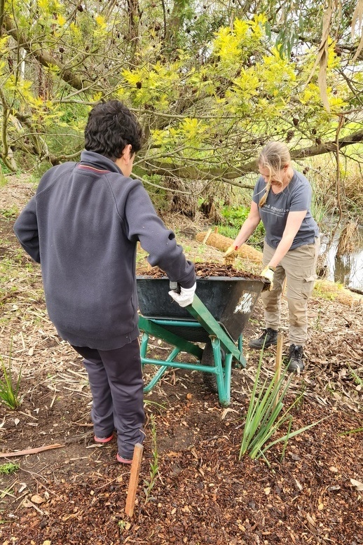 Environmental Student Leadership: Lalor Landcare