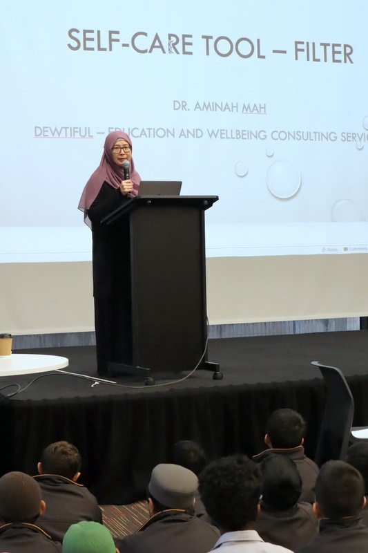 Book Week: Visit by Author Dr Aminah Mah