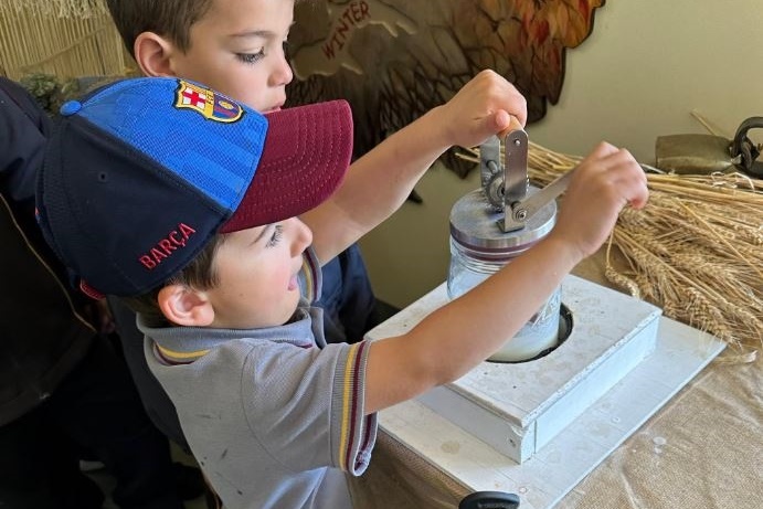 Foundation Excursion to Bundoora Farm