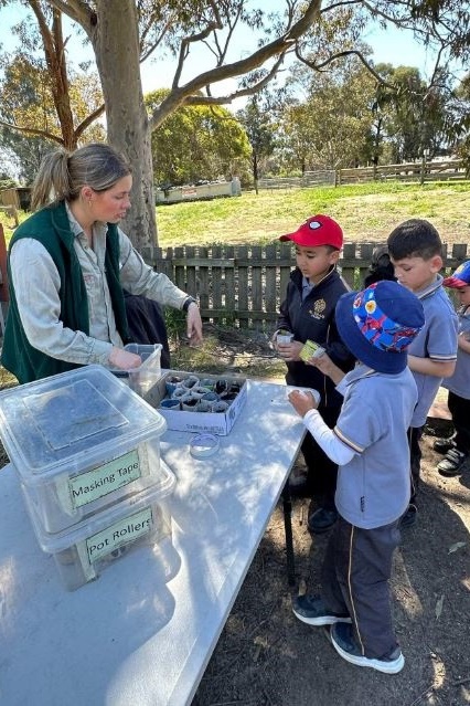 Foundation Excursion to Bundoora Farm