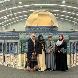 Visiting the Al-Aqsa exhibition at Al-Taqwa College