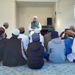 Ilm and Hifz Students: Visit of Shaykh Mufti Tauqeer